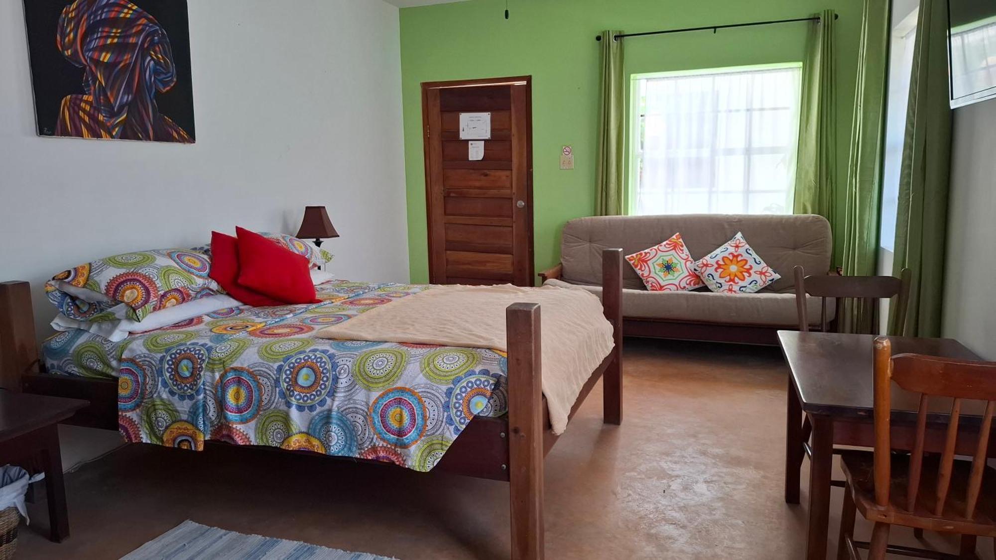 Amanda'S Place Green Studio - Pool And Tropical Garden Caye Caulker Exterior foto